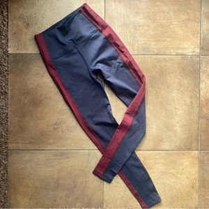 Beyond Yoga Women’s Color Block Leggings Size Small